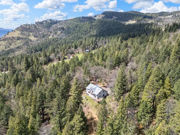 827 Tyler Creek Rd, Ashland, OR 97520