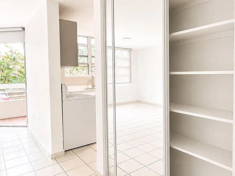 18-18 Avenida Albolote #1503 — Photo 4