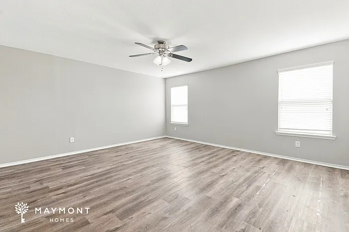 1207 Savannah Ridge Dr — Photo 6