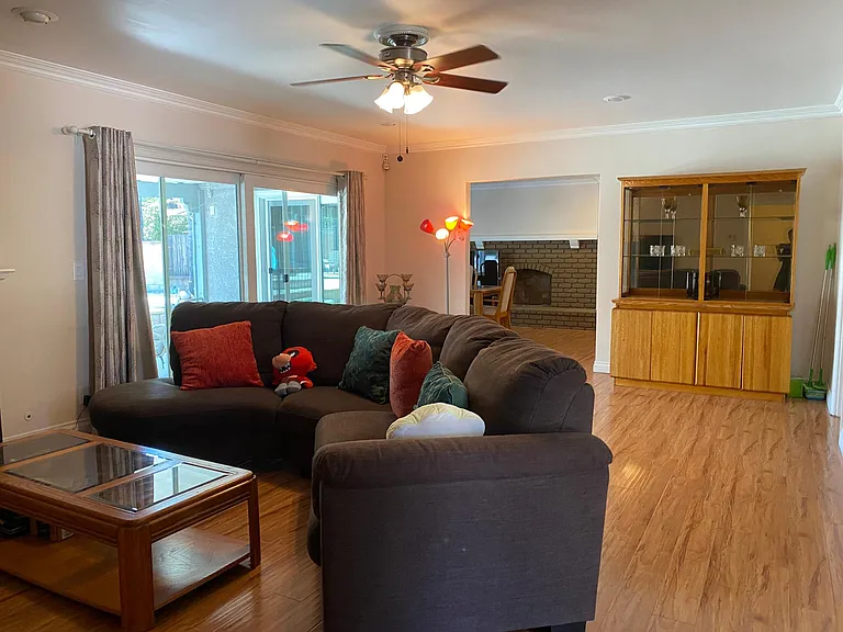 23724 Prospect Valley Dr — Photo 20