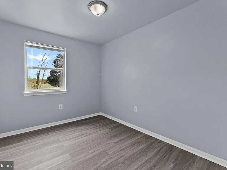 8145 Community Dr — Photo 28