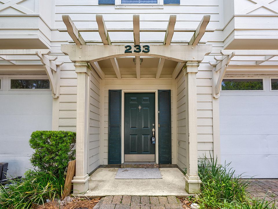 1st image of 233 Mattie M Kelly Blvd