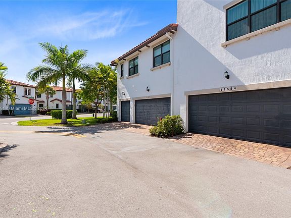 3rd image of 11554 SW 13th Ct
