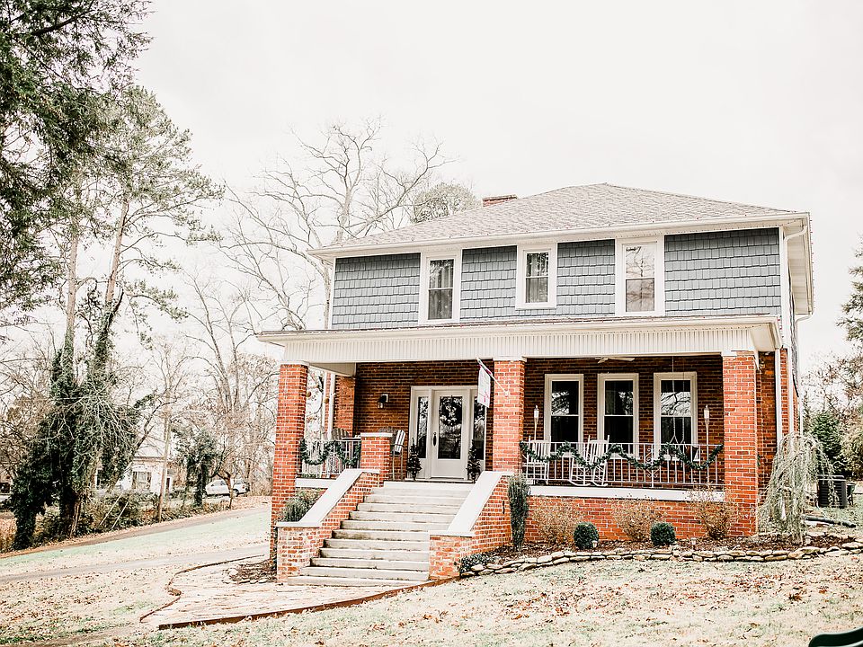 1st image of 5609 Colonial Cir