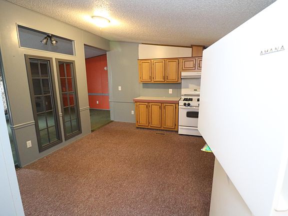 5th image of 4117 Garland Dr