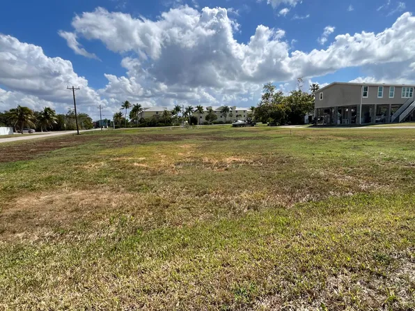 301 Storter Ave S, Everglades City, FL 34139