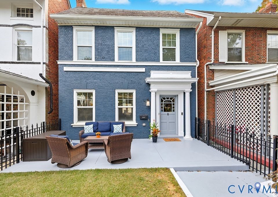 1st image of 2327 Maplewood Ave