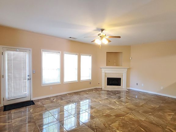 3rd image of 2153 Hasel St