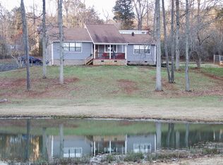 221 Glenview Estate Dr, Jasper, TN 37347