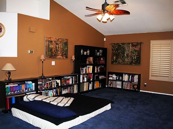 2nd image of 876 Coral Cottage Dr