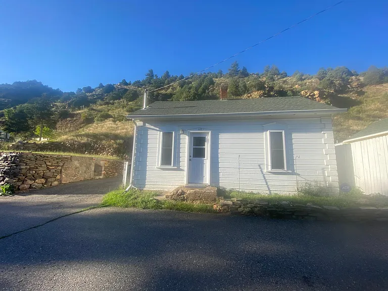 510 Virginia St — Photo 1