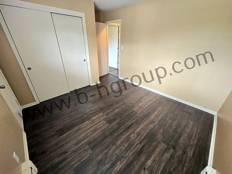 Countryside Apartments B3 — Photo 18