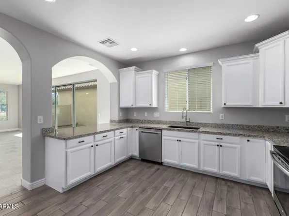 1059 S REBER Avenue, Gilbert, AZ 85296