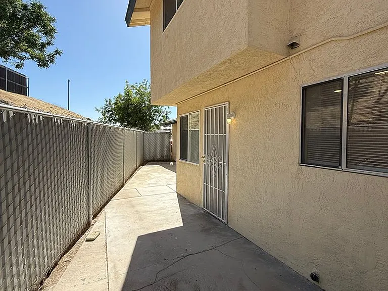 Fairfax Rd 5701 — Photo 28
