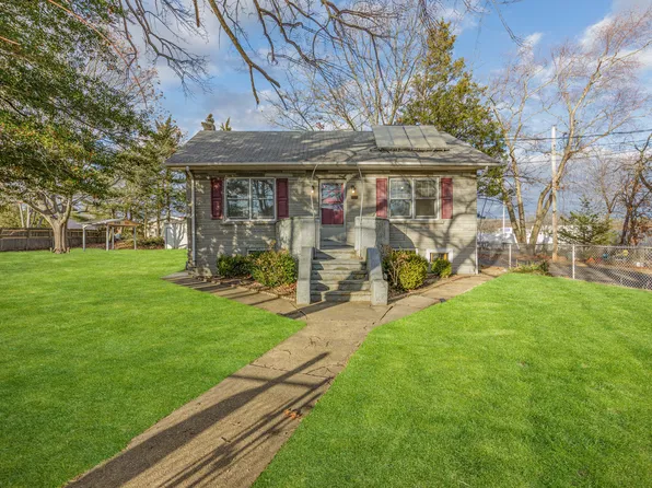 970 Round Ave, Brick, NJ 08723