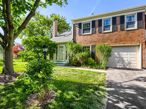 159 Bright Ridge Dr, Schaumburg, IL 60194