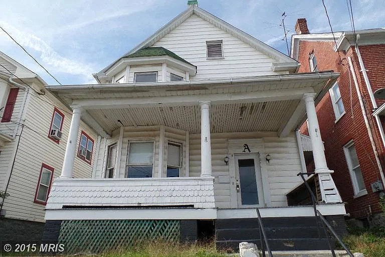 435 Faulkner Ave photo 1