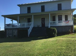 453 Badger Rd, Mount Solon, VA 22843