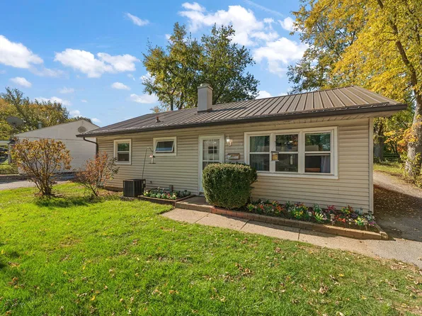 303 Chester Ave, Valparaiso, IN 46383
