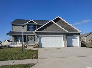 614 Drake Ln, Washington, IL 61571