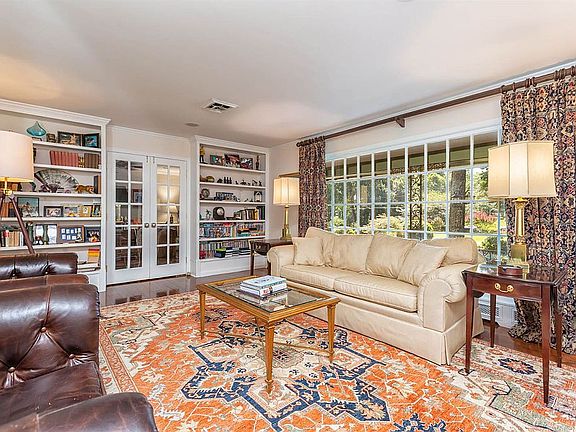 5th image of 11404 Fairfax Dr