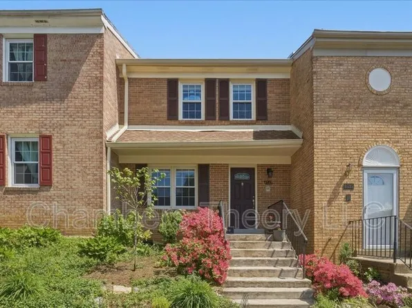 4533 Pinecrest Heights Dr, Annandale, VA 22003