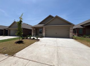 609 Cherish Day Dr, Lavon, TX 75166