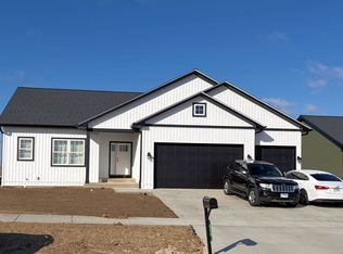 718 W Driscoll St, Rochelle, IL 61068