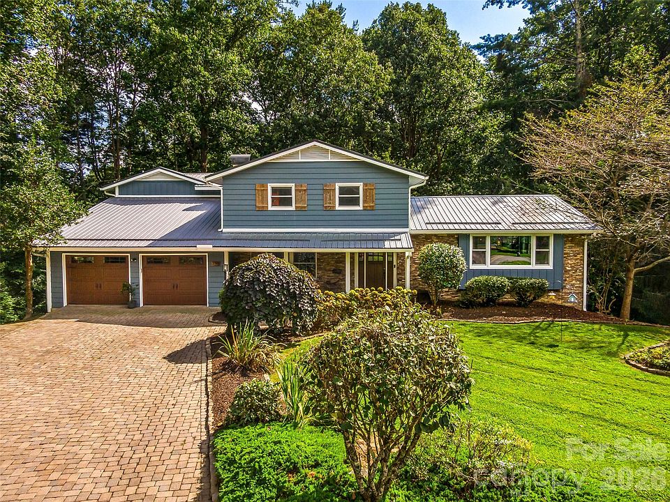 1st image of 135 Dogwood Dr