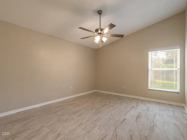 109 Brookhollow Cir — Photo 25