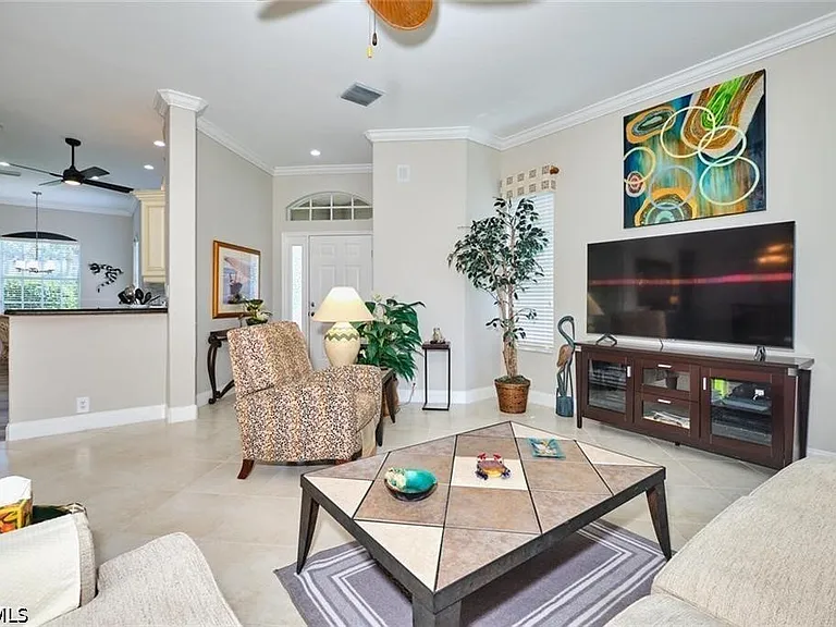 9240 Willowcrest Ct — Photo 15