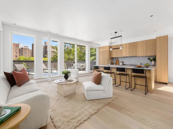 415 Degraw St #4, Brooklyn, NY 11217