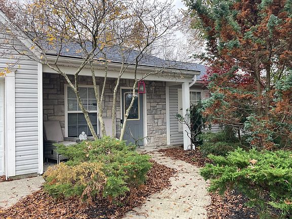 2nd image of 20 Sperling Dr