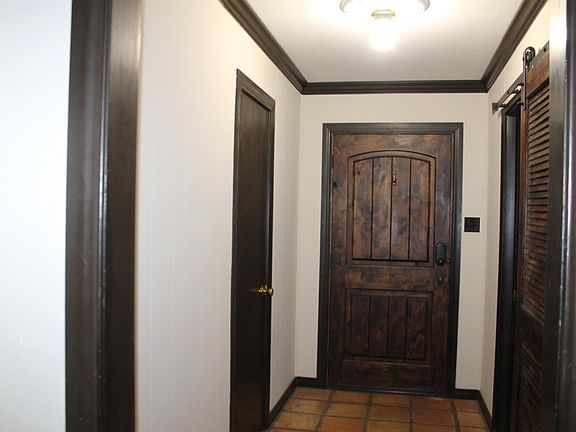 3rd image of 2813 Lambeth Way