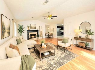 4542 Latchwood Dr, Lithonia, GA 30038