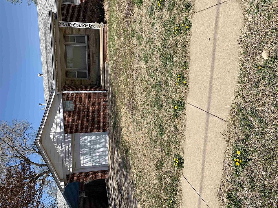 1st image of 7602 E Lincoln St