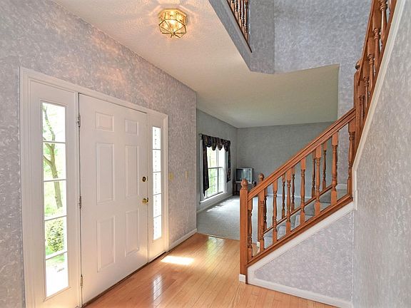 2nd image of 5468 Polo Woods Ct