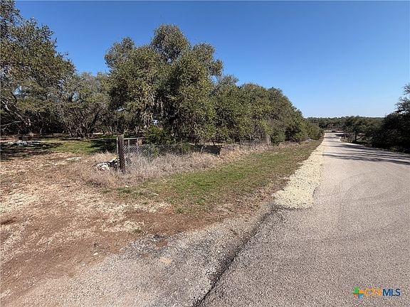 4th image of 2883 Wegner Rd