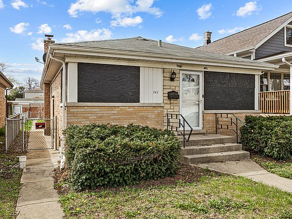 2nd image of 742 Bellwood Ave