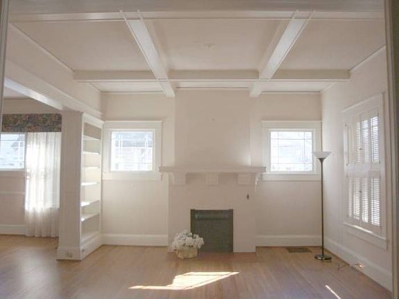 Ceiling in Living Rm