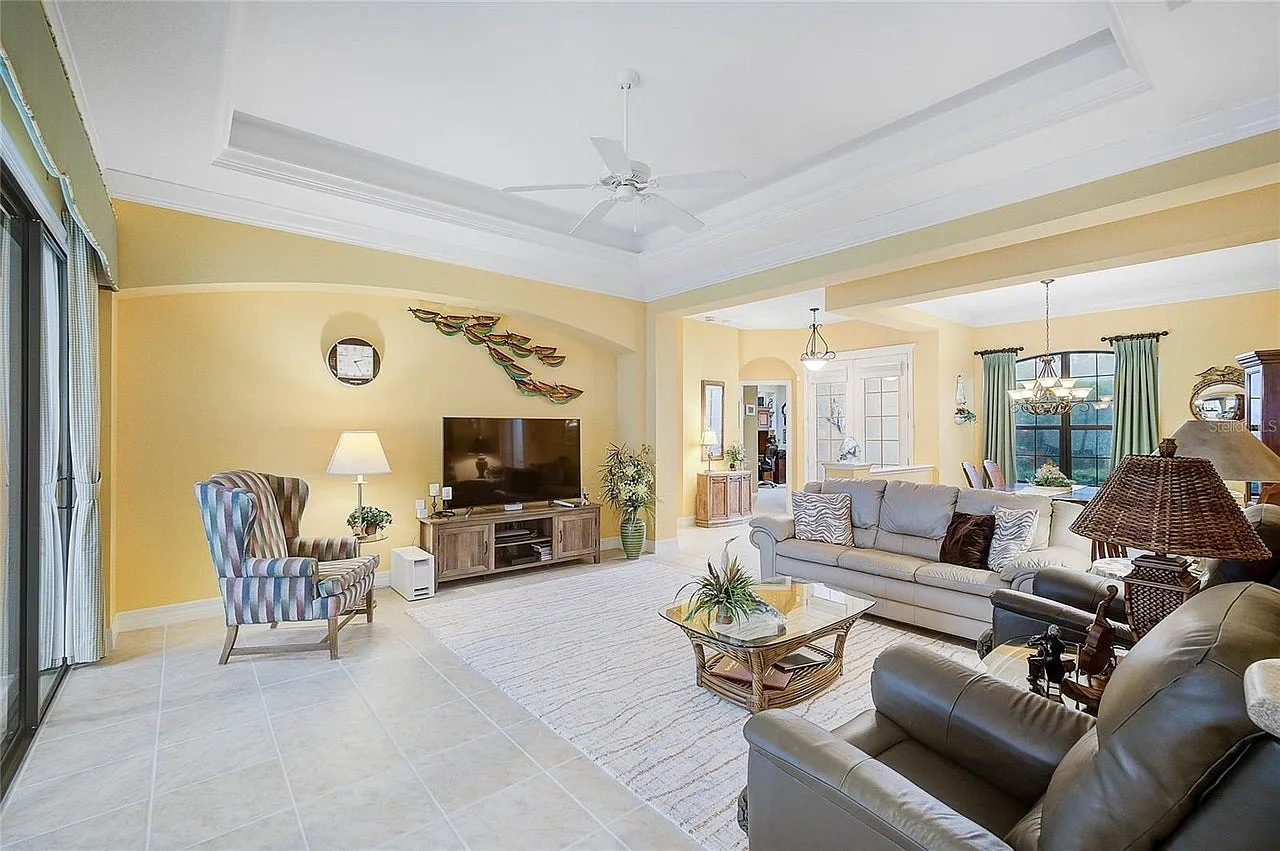 6218 Cormorant Court, Unit (Volynsky) — Photo 4