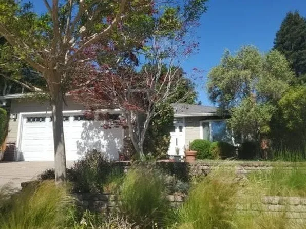 2810 Ponce Ave, Belmont, CA 94002