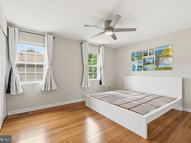 15711 Ambiance Dr — Photo 18