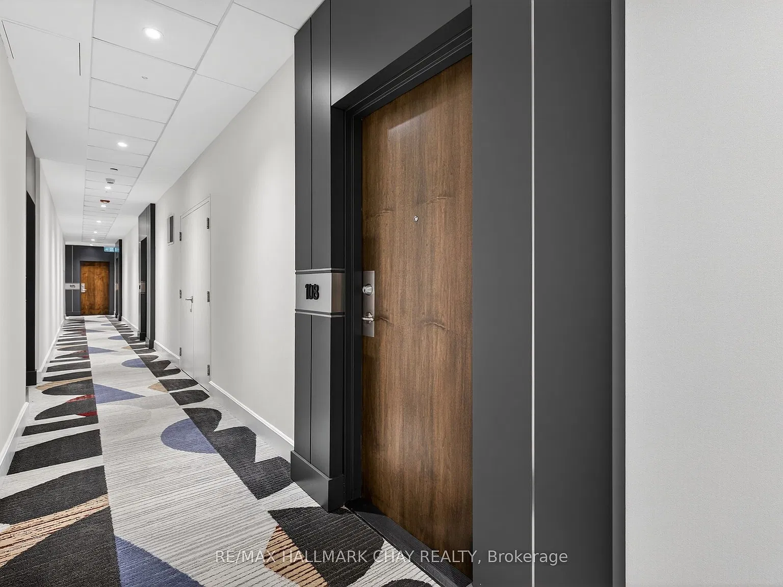 1 bed, $1,900 — Photo 2