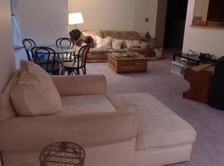 102 Gainsborough St APT 5E, Boston, MA 02115