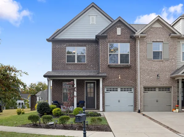 2564 Wellesley Square Dr, Thompsons Station, TN 37179