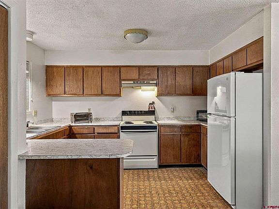2nd image of 1129 S 4Th Street