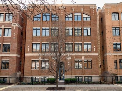 2708 N Lehmann Ct APT 1N, Chicago, IL, 60614