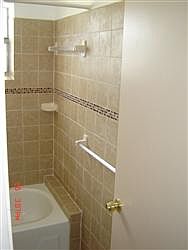 5th image of 217 SW 5th Ct #1