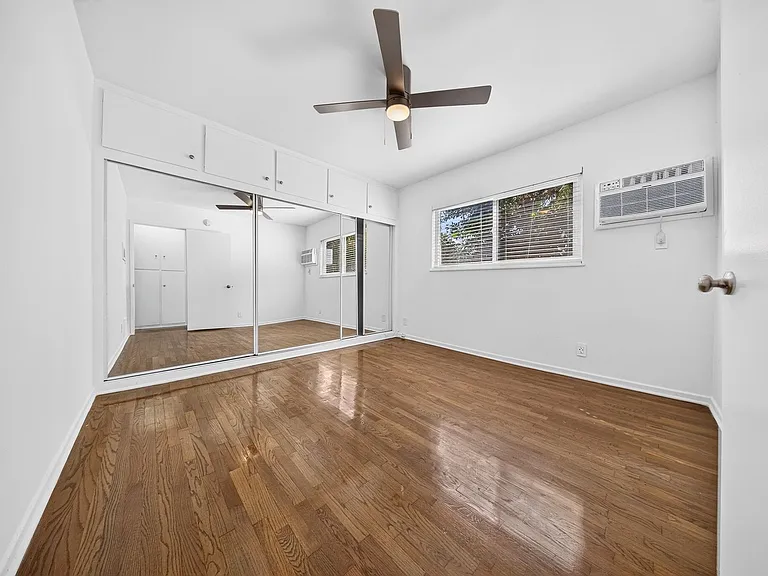 1412 W. 17th St — Photo 20